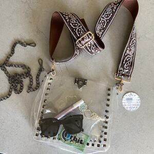 Be Clear Handbags The Hadley Lrg Clear Stadium Purse Brown Paisley & Chain Strap